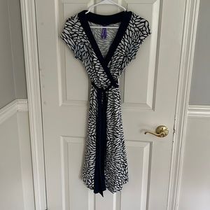 Seraphine maternity blue Floral Tie Waist Short Sleeve Dress